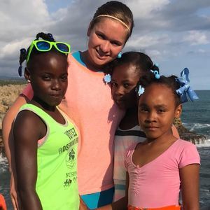 Meet your Posher, Heidi